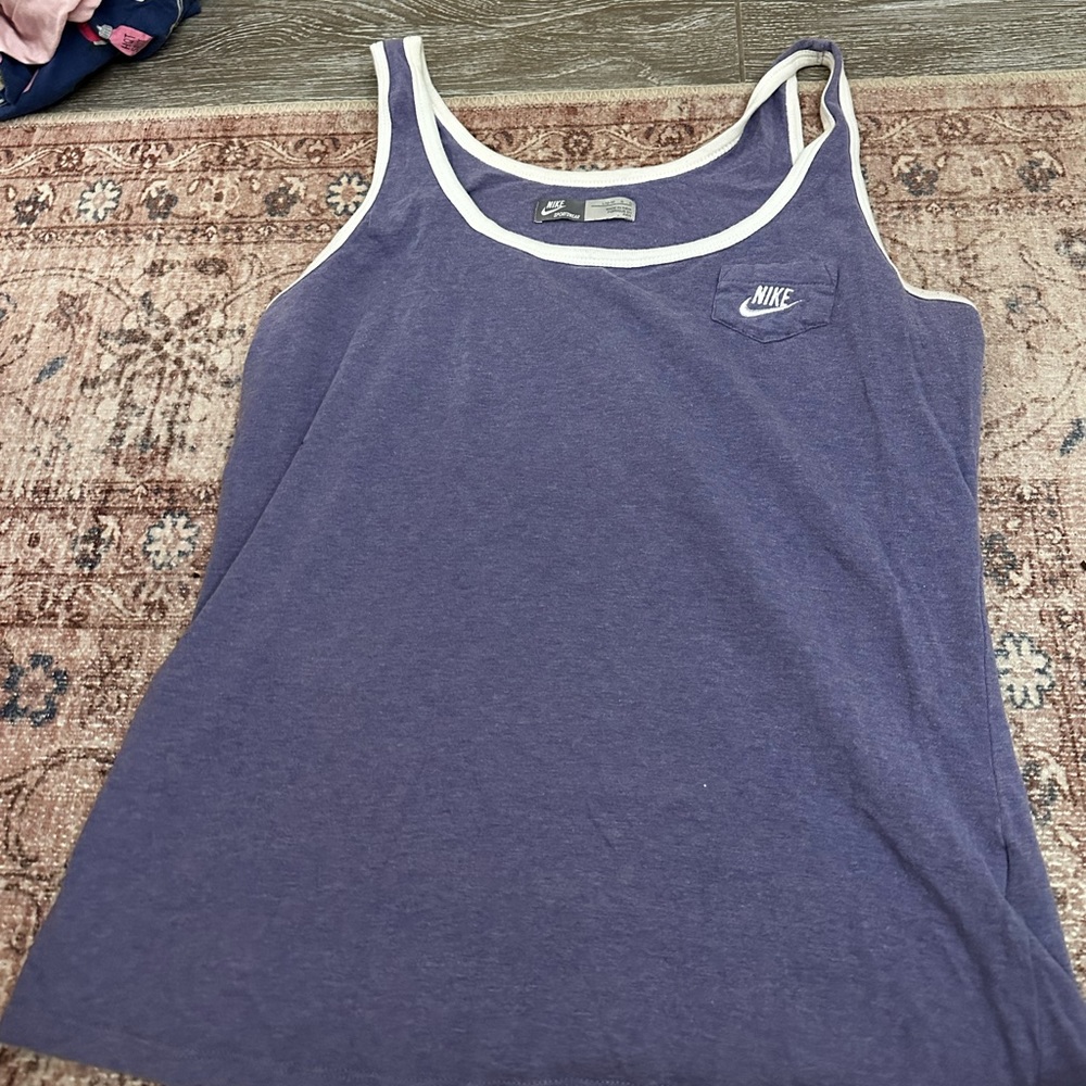 Light purple Nike tank top